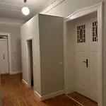 Bismarcks Apartment *